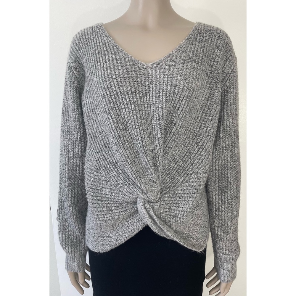 Woven Heart Heathered Grey Front Twist Sweater